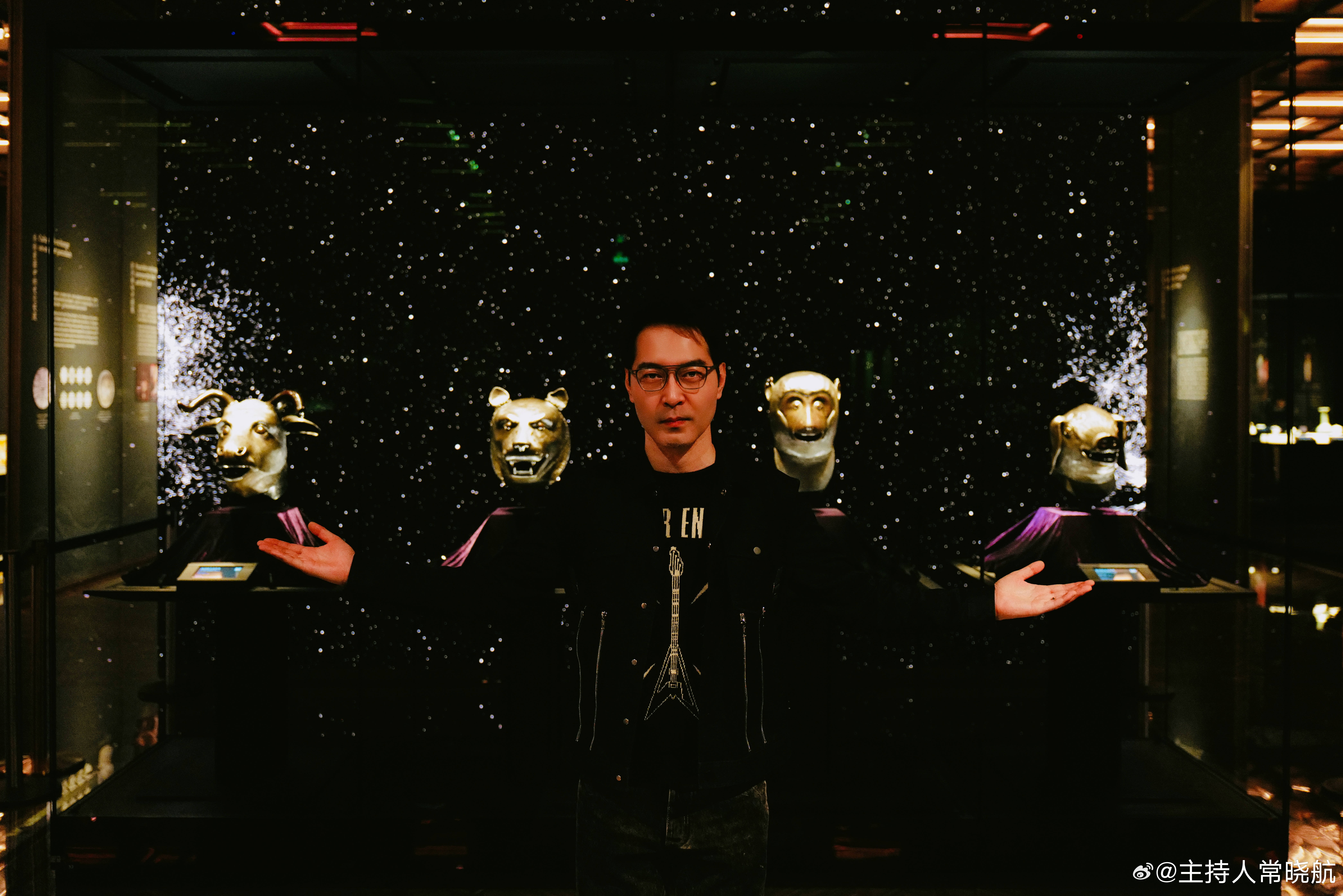 多面手全能表演，技惊四座引人耳目一新的简单介绍