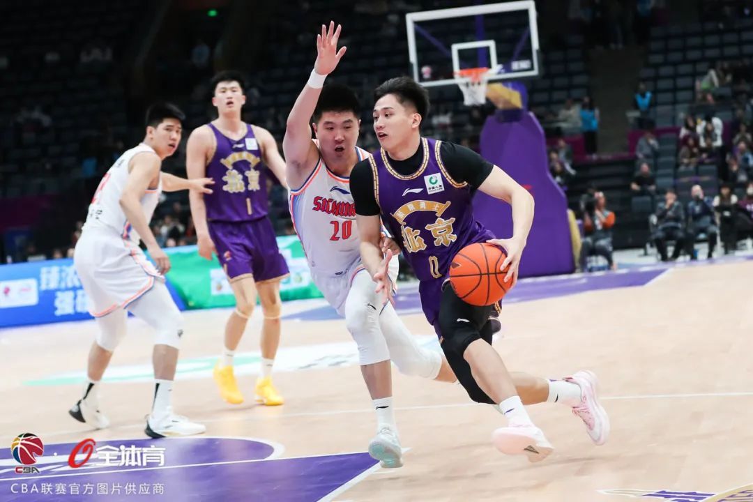 大发快三-湖北队主场大胜，实现突破性胜利晋级